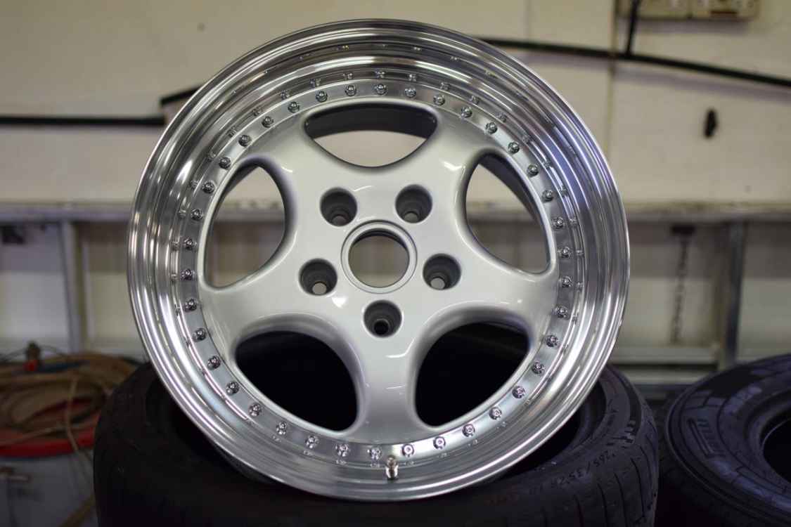 Split Rim Wheel
